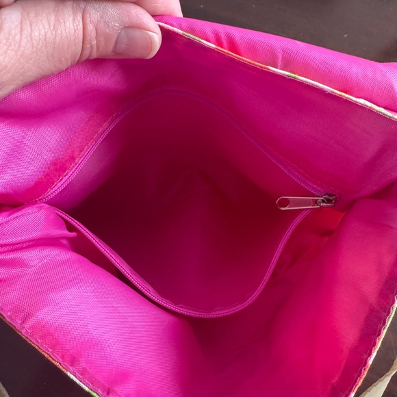 EUC Lily Bloom Canvas Crossbody Bag - Picture 8 of 8